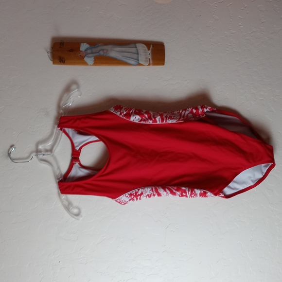Catalina One Piece Swimsuite/cherry
